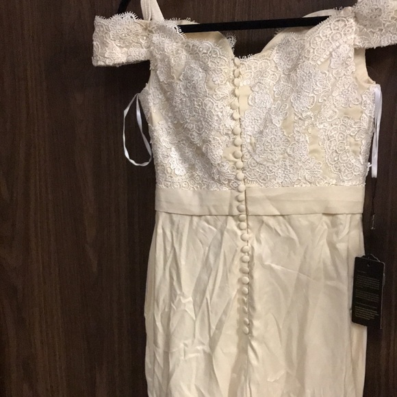 Wedding Dress size 6 lace front/back - Picture 4 of 15